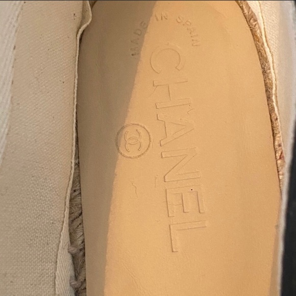 Chanel Black Leather Camellia Espadrilles Size 40 - Picture 10 of 10